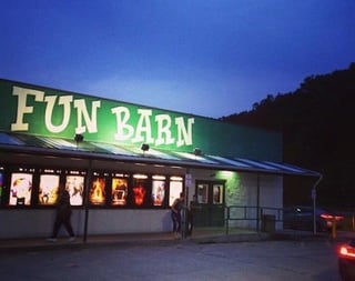 fun barn | things to do in nelsonville 
