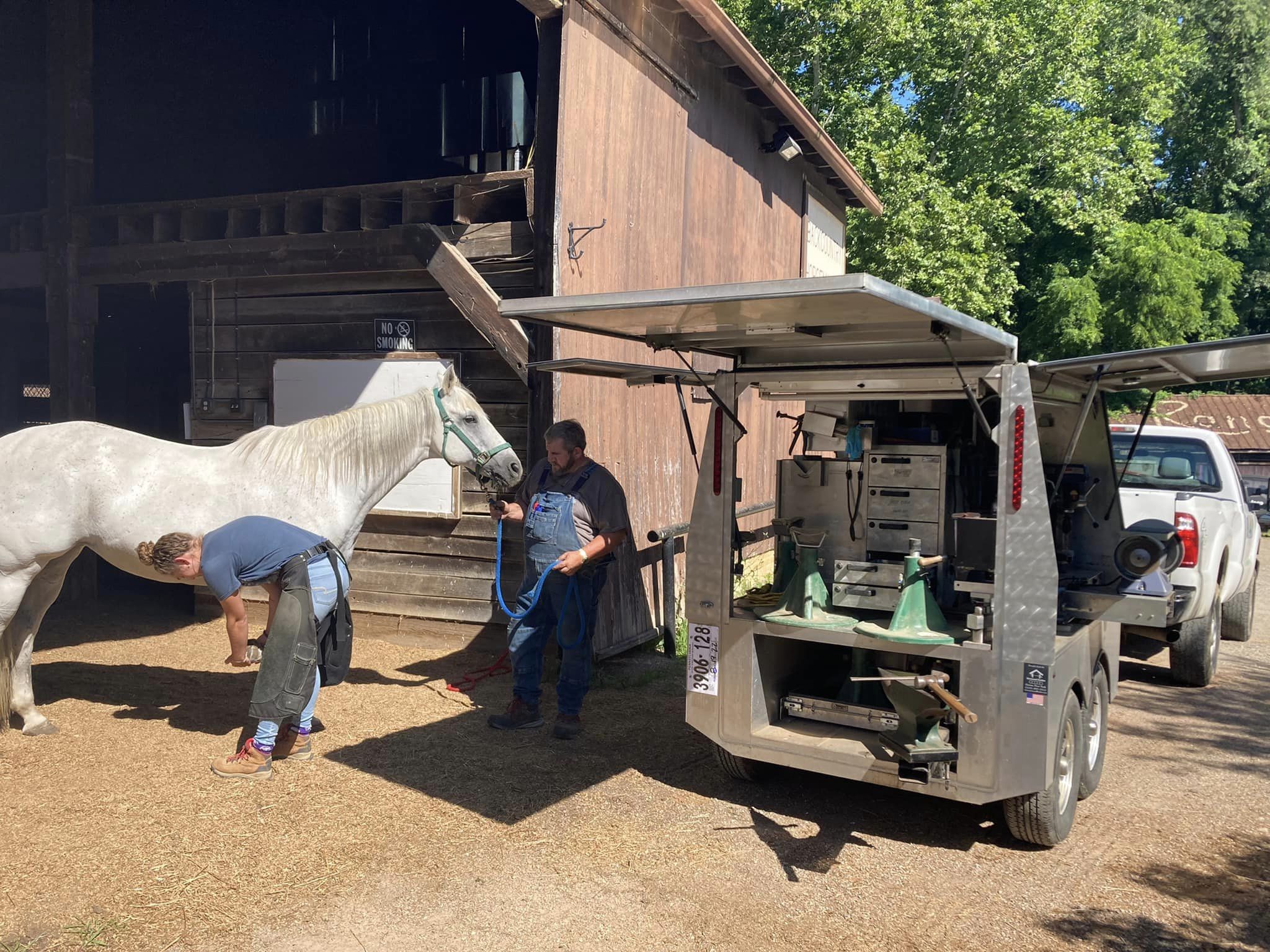 Farrier Trailor being used