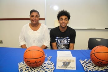 Hocking College Welcomes Trio of Signees from Dickinson High School