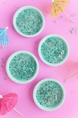 Crushed Glass Coasters | 10 DIY Holiday Gifts