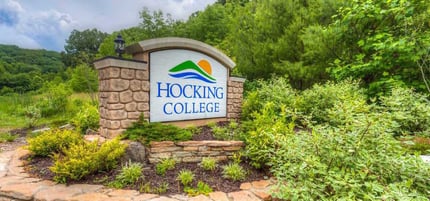 Hocking-College-sign